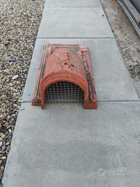 tegole e pezzi  per areazione tetto 