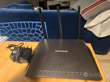Router Netgear R7000 dual band VPN