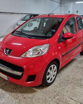 Peugeot 107 1.0 68CV 5p. Sweet Years