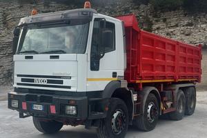 Iveco Eurotrakker 440 cursor Intercabiabile