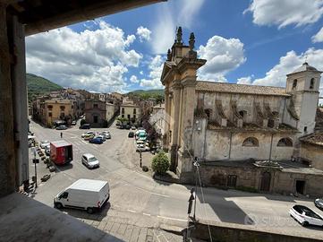 MONOLOCALE A VITERBO