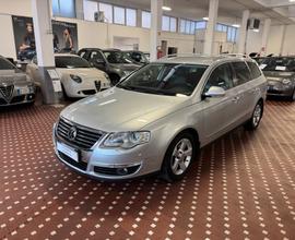Volkswagen Passat 2.0 16V FSI 4mot. Var. Highline 