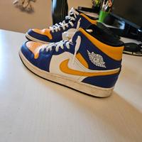 Air jordan 1 mid x lakers