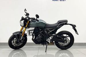 SUZUKI GSX-8T GSX 8T 800 GSX8T MY 25 2025