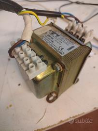 Autotrasformatore multi pri. e multi sec.