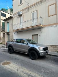 Ford ranger limited autocarro N1