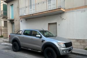 Ford ranger limited autocarro N1