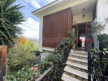 Villa a schiera Minturno [Cod. rif V421VRG]