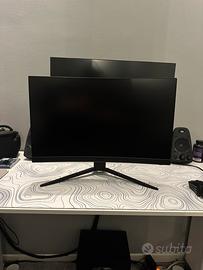 Monitor MSI 24”, curvo, full hd, 144hz