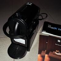 Nespresso Inissia EN80.B Macchina per Caffè Espres