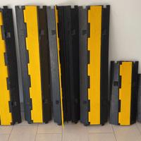 Set 6 Passacavi Professionali in Gomma – 5 Metri T