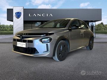 Lancia Ypsilon Ibrida 100cv e-DCT