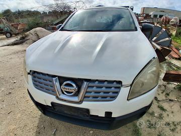 paraurti anteriore NISSAN QASHQAI J10 