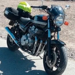 Honda CB 750 - 1993 Seven fifty cafe racer naked