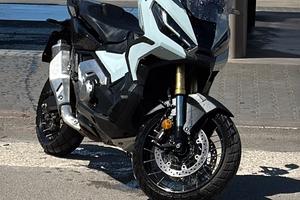Honda xadv 750