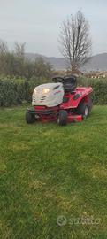 trattorino tagliaerba  MTD 