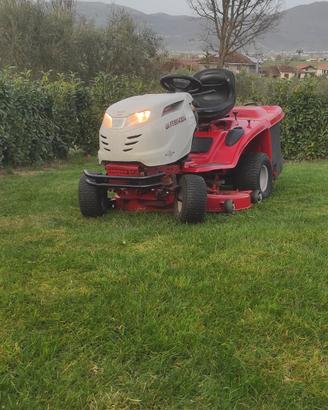 trattorino tagliaerba  MTD 