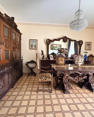 Sala da pranzo stile rinascimentale/barocco