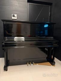 Pianoforte verticale A.H. Blutmann