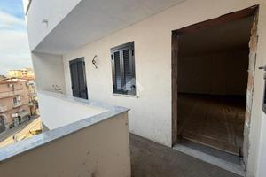 4 LOCALI A MARANO DI NAPOLI