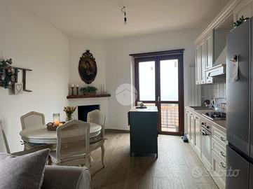 5 LOCALI A GASSINO TORINESE