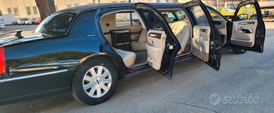Limousine lincoln