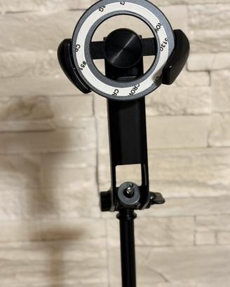 Magnetico treppiede