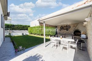 CASA INDIPENDENTE RISTRUTTURATA A NUOVO, PRONTA DA