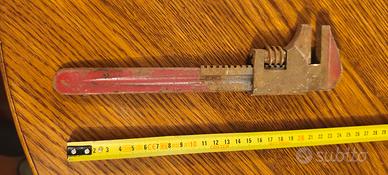 CHIAVE MECCANICA INGLESE A RULLINO MILITARE 1944.