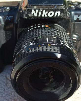 Macchina Reflex Nikon F601