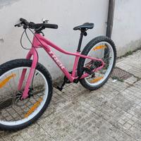 Trek Roscoe 24 Kids - flamingo pink 