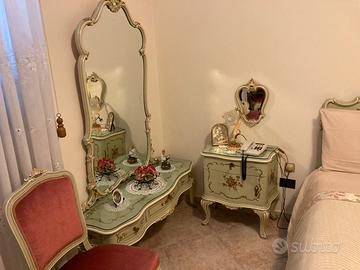 Stanza da letto stile veneziano