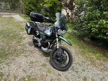 Moto guzzi v85tt centenario