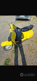 Vespa 50 s completamente rifatta nuova