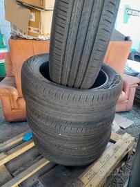 treno gomme stive 235/50R19 