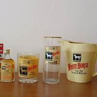 Mignon White Horse Whisky 2 bicchieri e water jug