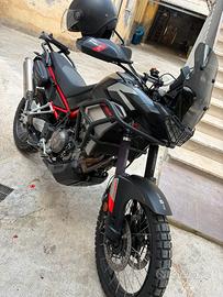 Aprilia Tuareg 660