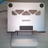 Supporto Laptop e  Docking Docking Station USB C 6