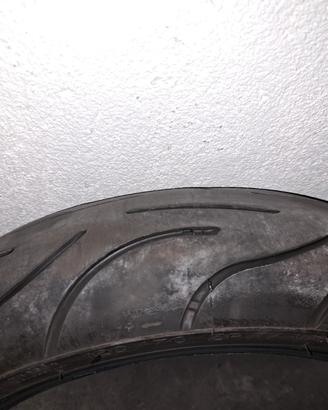 gomma 120/70/17 anteriore moto
