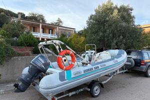 GOMMONE 5.80 + MOTORE + CARRELLO