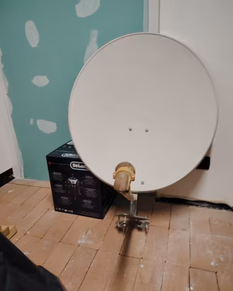 Parabola satellitare