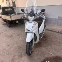 Ricambi di tutti i tipi di sh 125/150/300