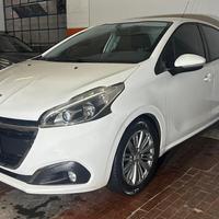 PEUGEOT 208 1.6 BlueHDi 75 5 porte Allure
