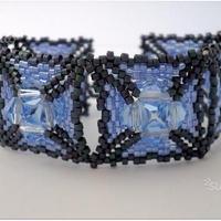 Bracciale creato a mano