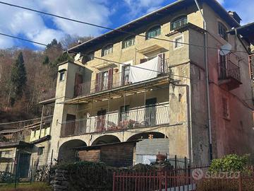 Casa indipendente di 145 m² con 4 locali a Cravagl