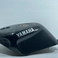 Yamaha fzr 600