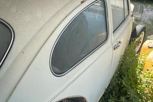 VW Maggiolino da restaurare
