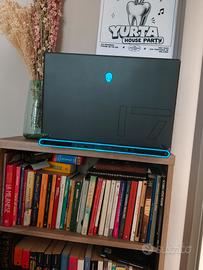 rtx3070Ti Alienware M17,2k,165hz,ddr5 gaming lapto