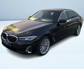 BMW Serie 5 530e Luxury auto