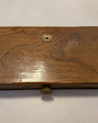 Bilancia di precisione antica